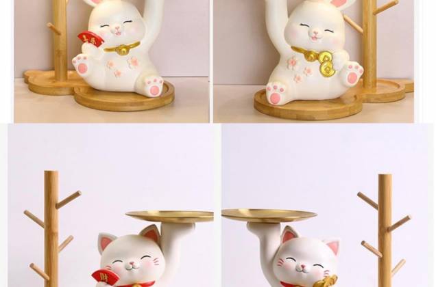 ตุ๊กตากระต่ายมงคลเรซิ่นถือถาด พร้อมแท่นไม้