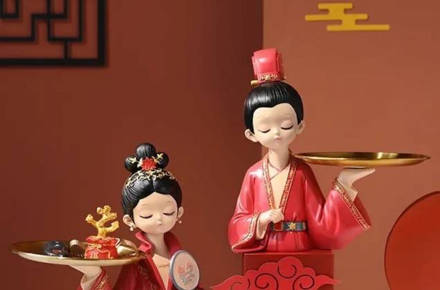 ตุ๊กตาเรซิ่นชุดจีนสีแดง